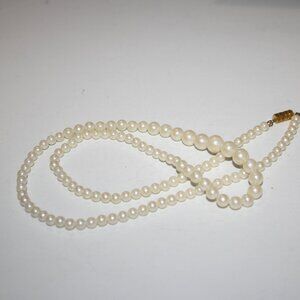 🤍 Vintage Pearl Necklace · 24" · Classic Glow ✨